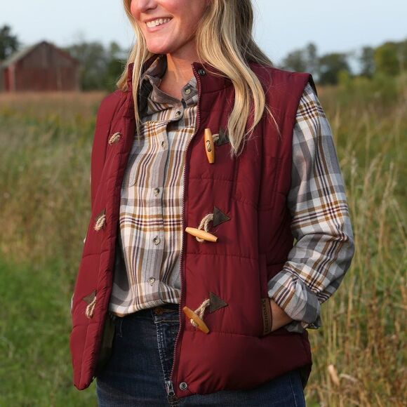 |NWT| LEGENDARY WHITETAILS Women's Quilted Toggle Puffer Vest - Picture 1 of 10